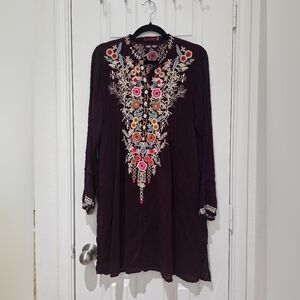 Embroidered Floral Black Tunic Top